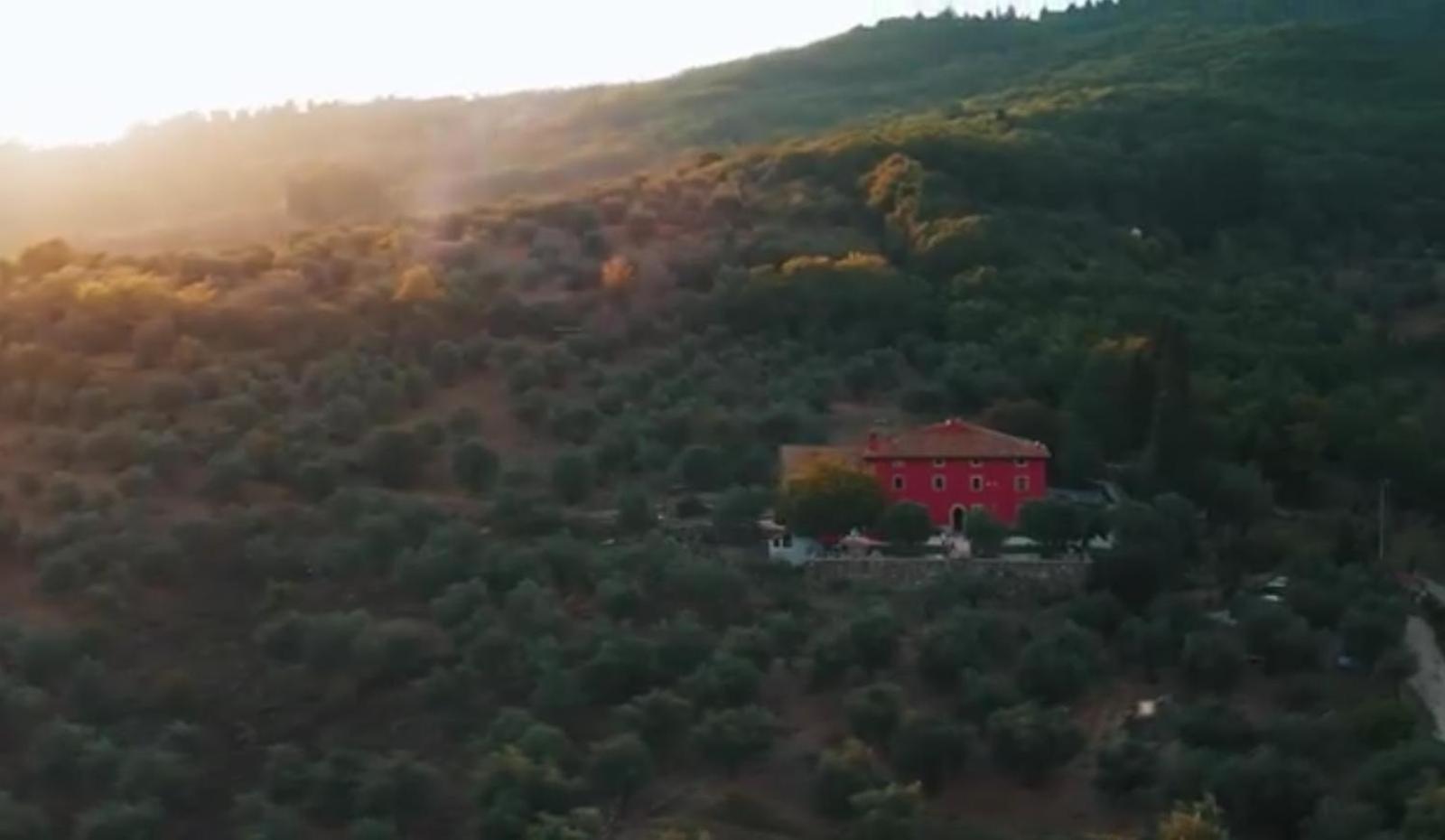 Вилла Podere Belvedere Tuscany Понтассьеве Экстерьер фото